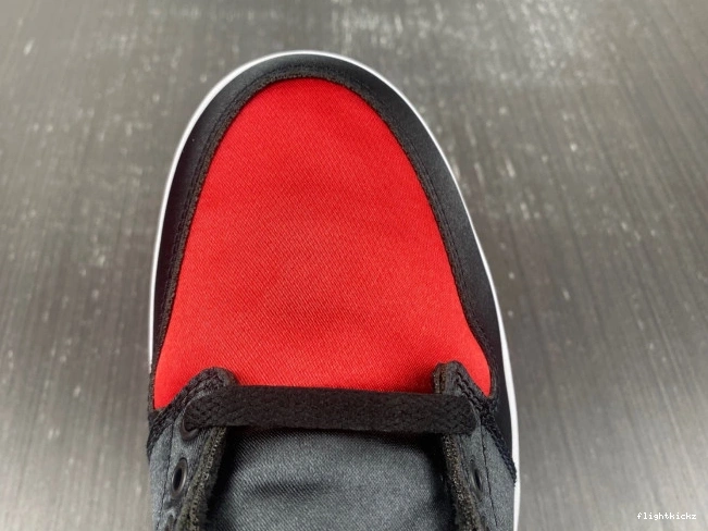 FD4810-061 1 Bred Satin WMNS High Air Jordan OG 0930